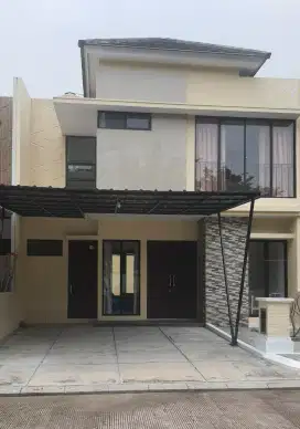 Disewakan rumah di the oasis cikarang