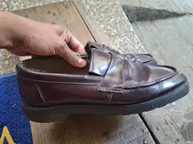 Sepatu docmart dr marten original made in england size 42 jual murah