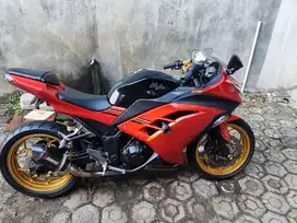 Kawasaki Ninja 250 SE (ABS)