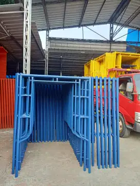 Main Frame 170 (scaffolding)