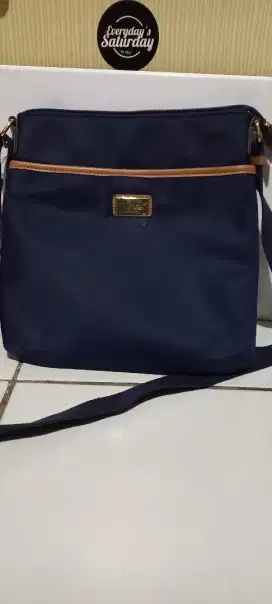 Tas slempang Tommy Hilfiger ori