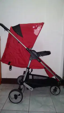 Cocolatte Stroller CL-536 Flame-R Premium Red