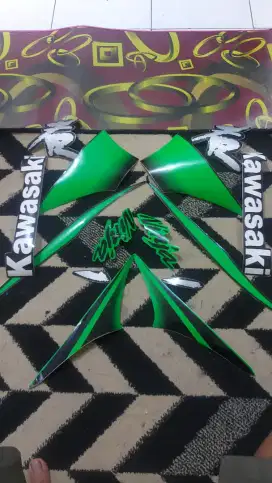 Striping kawasaki ninja SE 2011
