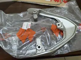 Handle / Behel Suzuki Address