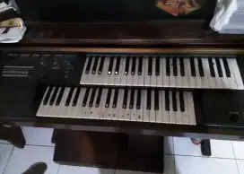 Yamaha organ eletone b405 (Nego)