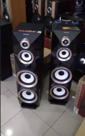 Speaker polytron 8b28