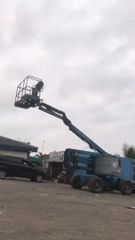 Sewa Boom Lift 20 meter Cikarang,Cibitung,Cimahi,