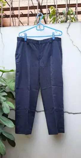 Celana kain pria