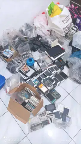 di beli hp rusak segala merk dan kondisi
