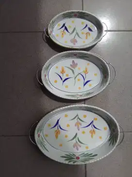 Keramik tempat kue, nego