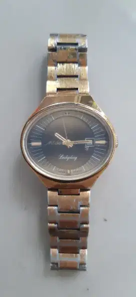 Jam Tangan Wanita merk MIDO