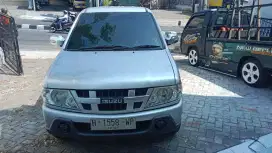 Isuzu Panther Smart 2.5 Diesel -  2015