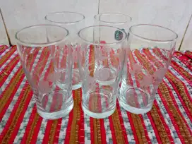 Set gelas motif
