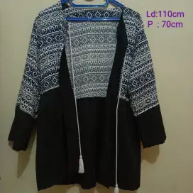 Cardi motif preloved