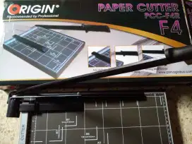 pisau potong/ paper trimmer folio origin