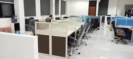 Meja Partisi Kantor Kaca 6 orang Knockdown