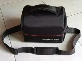 Tas Selempang Kamera DSLR