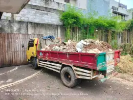 Jasa buang puing dan sampah