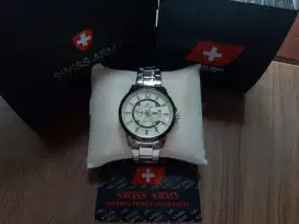 Dijual jam SWISS ARMY swatch original