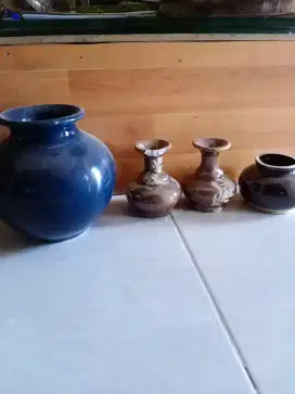 Keramic biru dan coklat