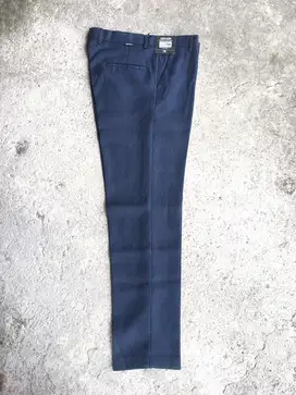 Celana chino formal
