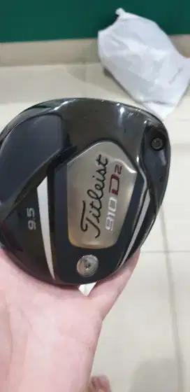 DRIVER Titleist 910 D2 like New