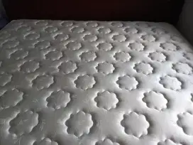Ranjang dipan dan matras king koil set ukuran 2X2meter