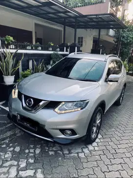 Nissan X-Trail 2.5 CVT 2016