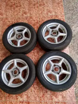 Velg ENKEI R14 PCD 4 X 114,3 + bannya Lok Tanjung duren jak bar