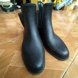 Sepatu / Boots Anti Tahan Air - Water Resistant Boots Size: 40