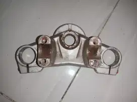 segitiga atas Vixion new orisinil