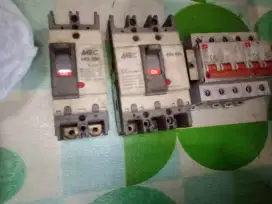Mcb 30a dan 40a