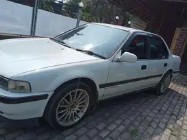 Honda Accord 1990 Bensin