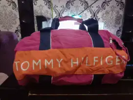 Tas Duffle Bag Tommy Hillfiger Pink Black neera mlb ny la ori murah