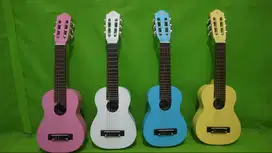 Gitar mini senar nilon