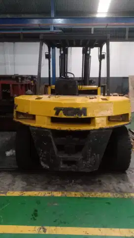 Di jual apa adanya TCM 7 ton 2002 (FD70)