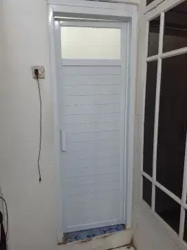 PINTU KAMAR MANDI ALUMINIUM