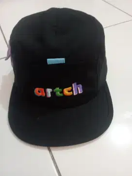 topi keren mereka artch mantaf