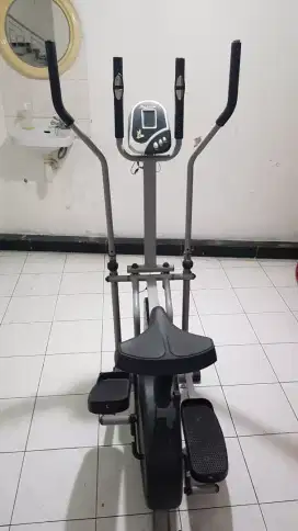 Dijual Sepeda fitness