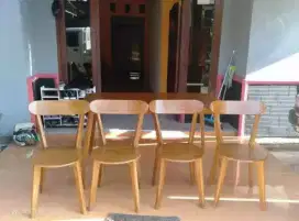 Kursi cafe mahoni