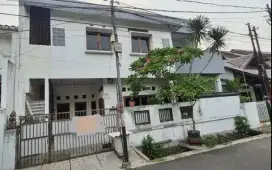 RUMAH MEGAH DI CIPINANG RAWAMANGUN