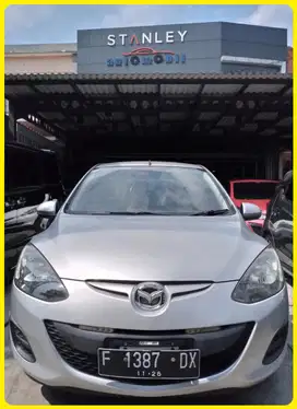 MAZDA 2 1.5 V AT 2013