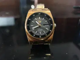 Jam tangan Seiko 5 type 4207-0051 Automatic