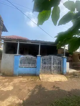Rumah bisa Usaha Warung