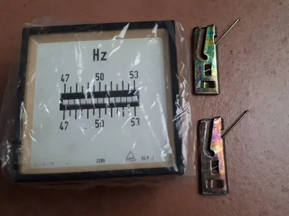 Klar Stern HZ Panel Meter APM96 45-55Hz 220V (A-622)