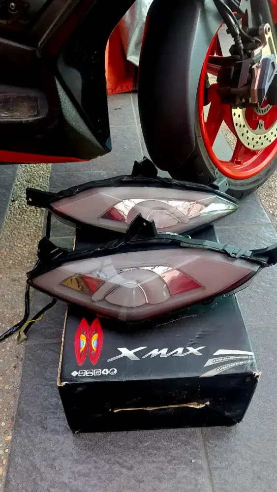 Stoplamp/tail light/lampu rem JPA Xmax