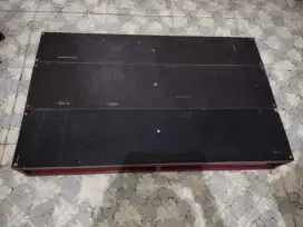 Besi tempat taruh barang barang