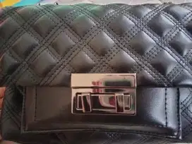 Di JUAL TAS RAYA