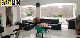 Rumah 2 lantai Taman Surya, jalan utama, bisa untuk usaha