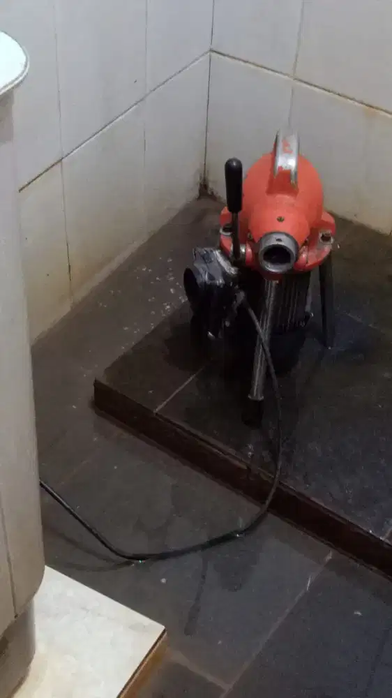 Ahli Jasa pelancaran saluran pipa kamar mandi wastafel mampet CINERE